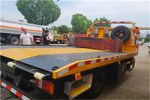 兴城附近拖车电话号码服务