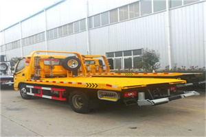 兴城附近拖车救援搭电